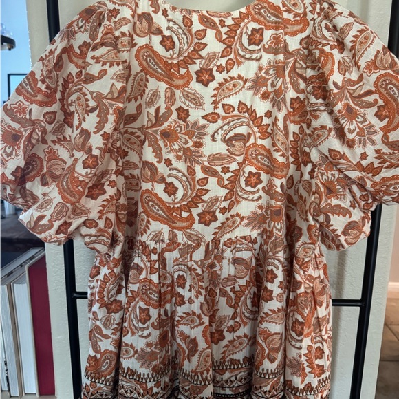 Anthropologie Relaxed Ruffled Puff Sleeve Blouse in White and Orange - Picture 2 of 3